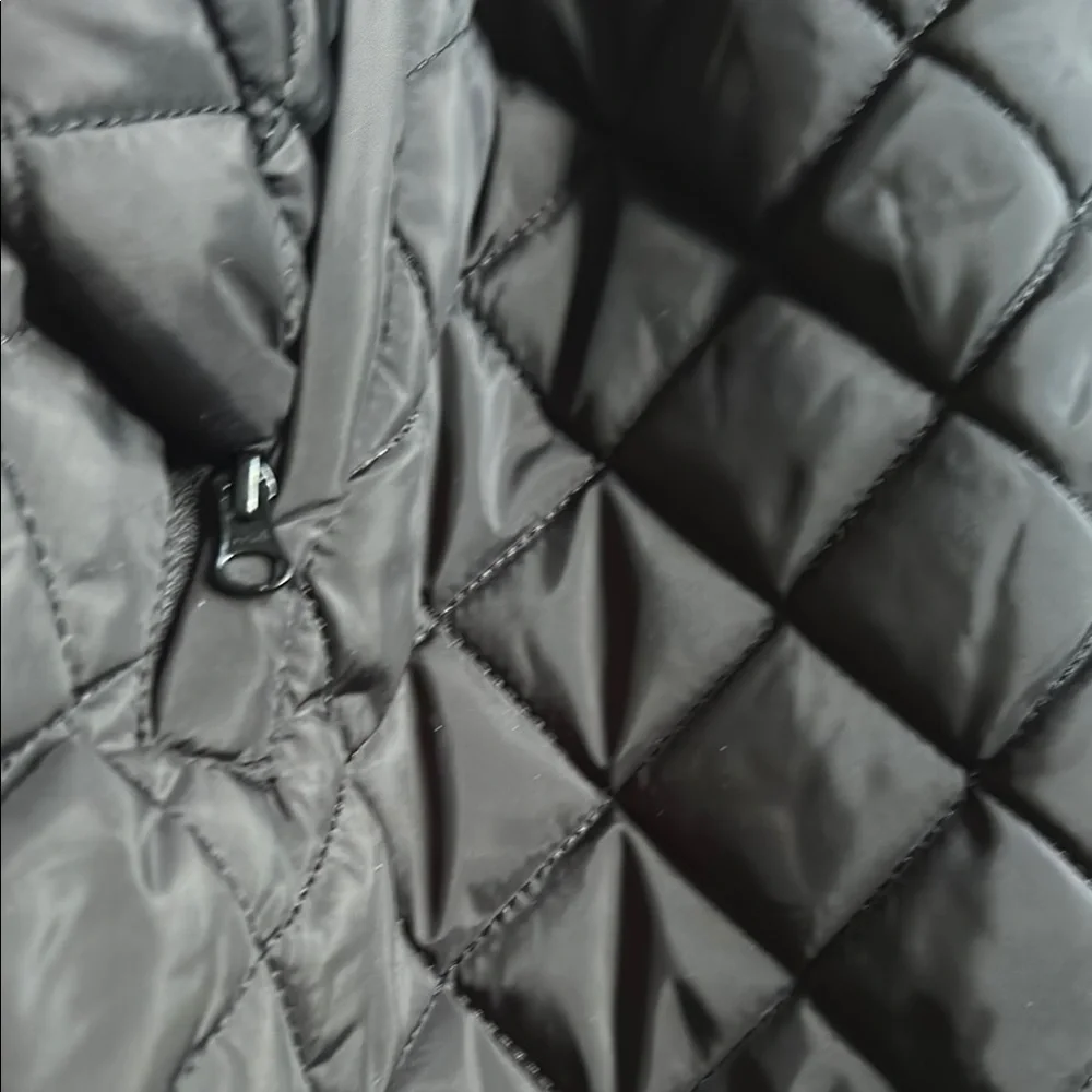 Simply Southern Black Quilted Jacket | Women’s Size XL | Zip-Up Lightweight Coat - Picture 4 of 10